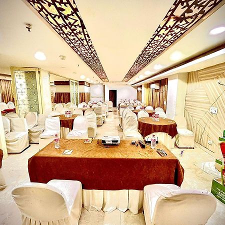 Hotel Spb 87 Near Karol Bagh Metro Station Delhi Dış mekan fotoğraf